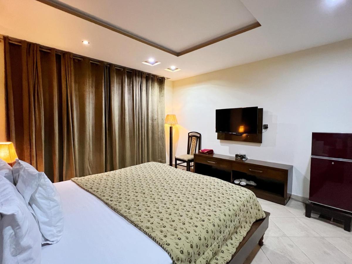 Bling Hotel International มุลตาน ภายนอก รูปภาพ