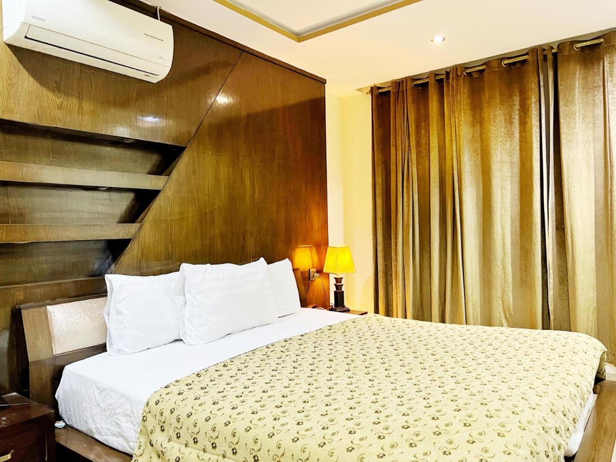 Bling Hotel International มุลตาน ภายนอก รูปภาพ
