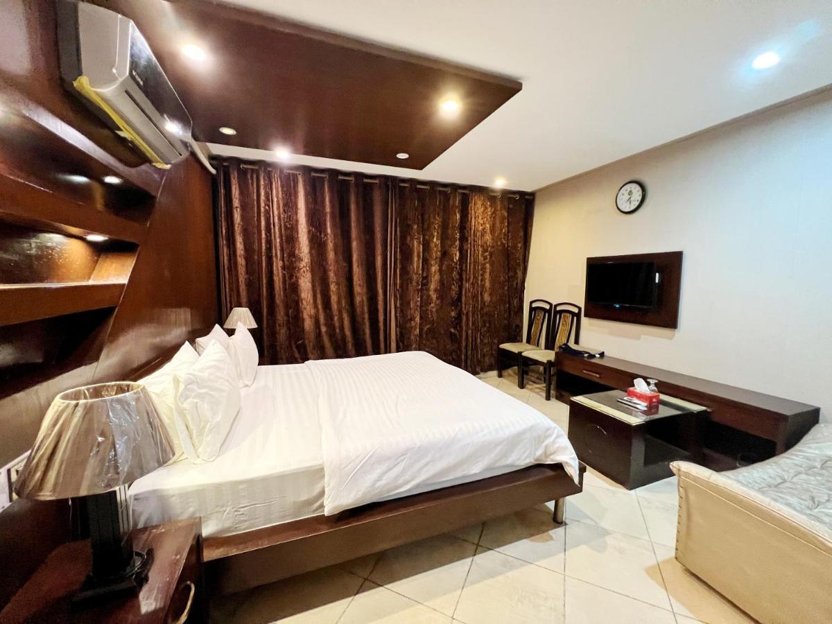 Bling Hotel International มุลตาน ภายนอก รูปภาพ