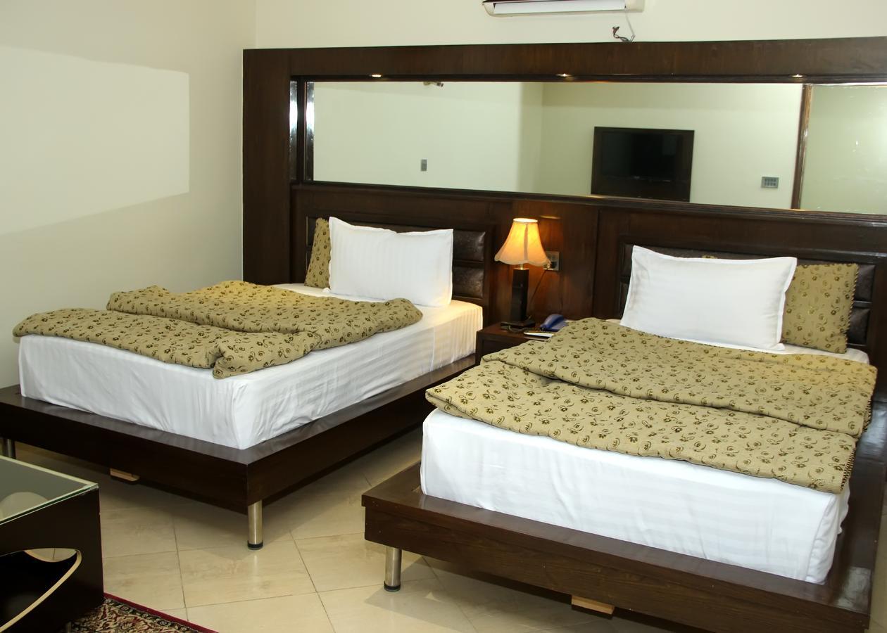 Bling Hotel International มุลตาน ภายนอก รูปภาพ
