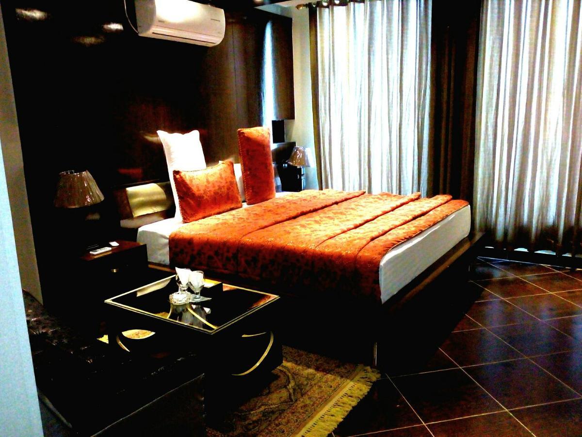 Bling Hotel International มุลตาน ภายนอก รูปภาพ